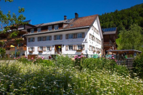 Гостиница Sonne Bezau - Familotel Bregenzerwald  Бецау